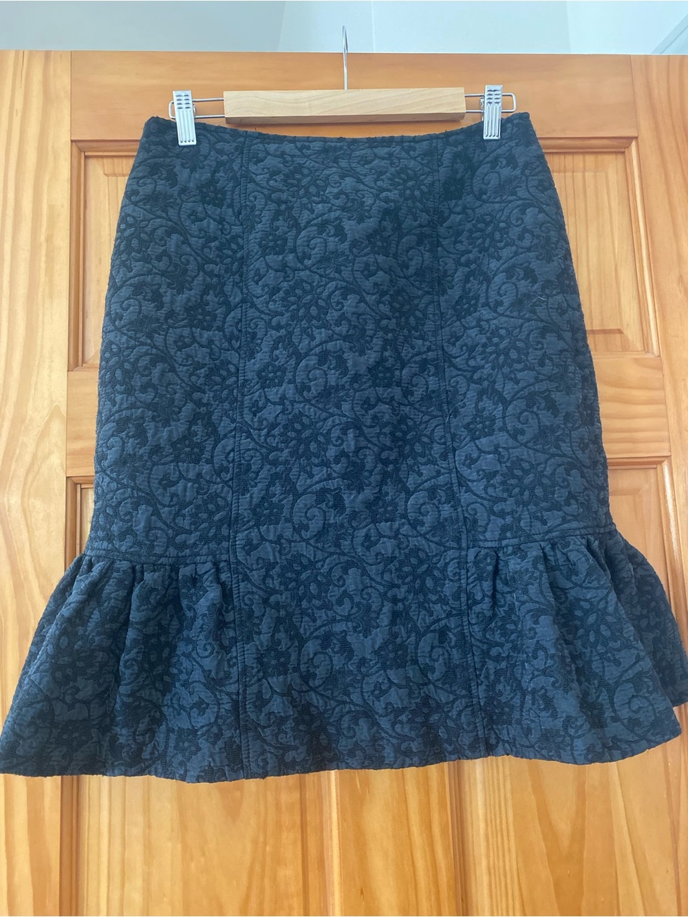 Rickie Freeman for Teri Jon Wool Silk Blend Floral Jacquard Bow Back Skirt 10